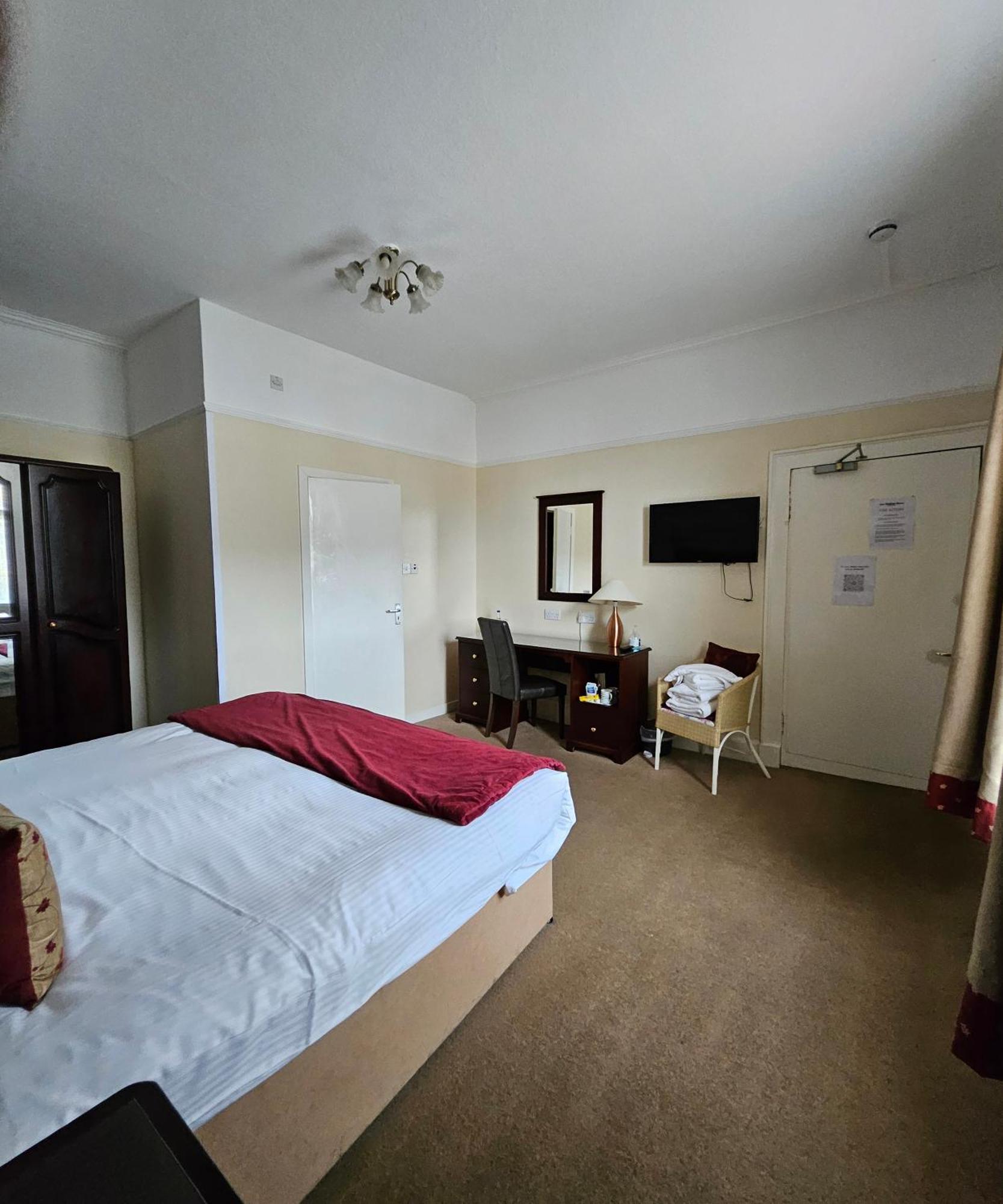 Station Hotel Portsoy Exterior photo